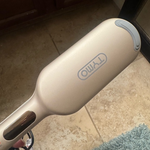 TYMO Rovy Wave Curling Iron in Pink - Picture 5 of 5